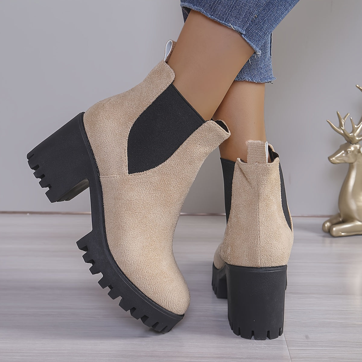 Bottines à Talon Carré Femme – Style Rétro Chic, Élégant & Idéal en Hiver