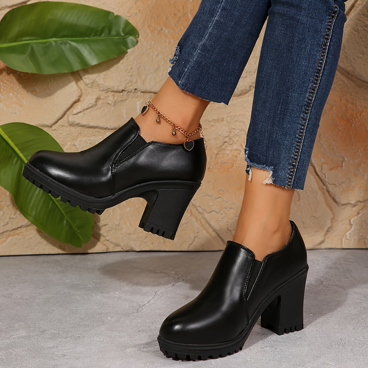 Bottes Courtes Noires Femme – Talon Haut, Style Casual & Grande Stabilité