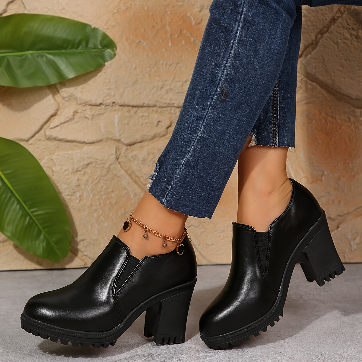 Bottes Courtes Noires Femme – Talon Haut, Style Casual & Grande Stabilité